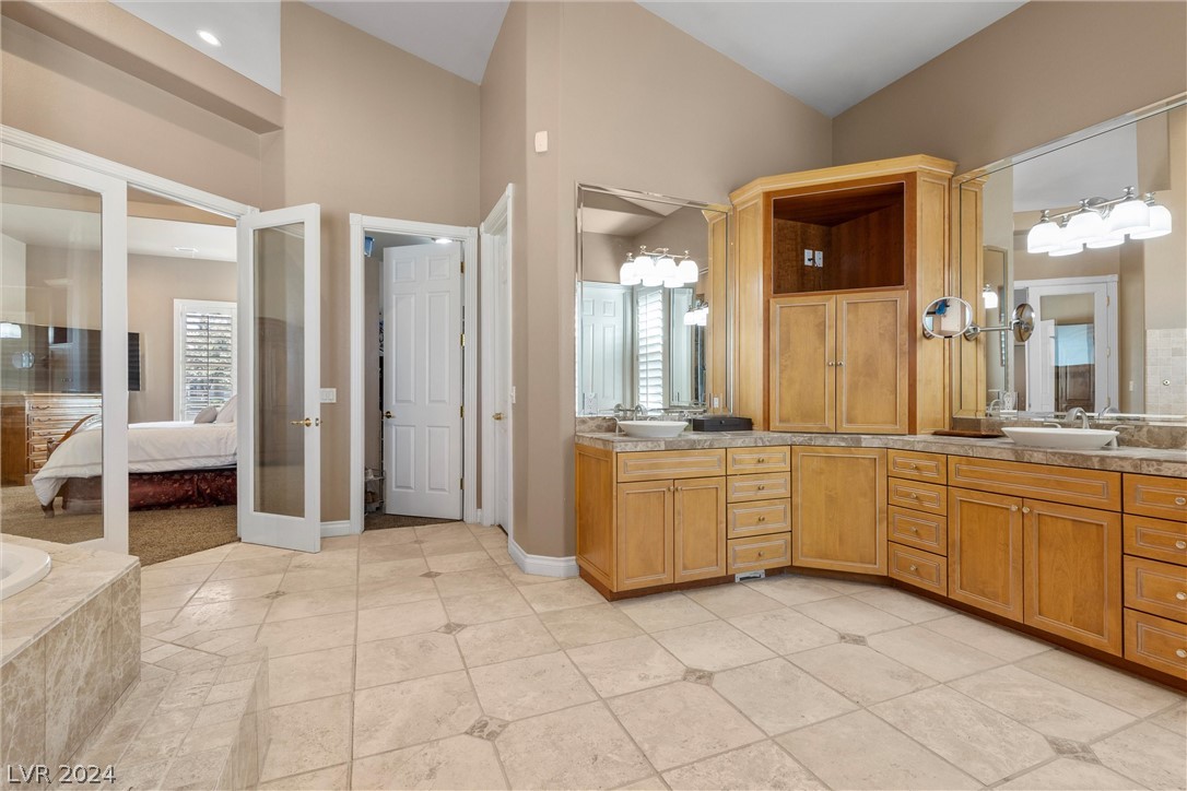 2086 Troon Drive