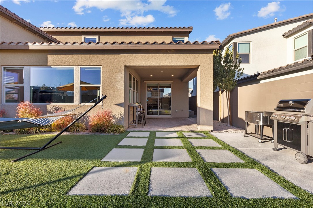 10309 Sierra Skye Avenue