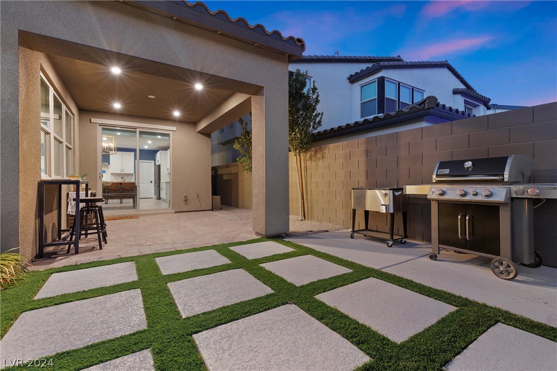 10309 Sierra Skye Avenue