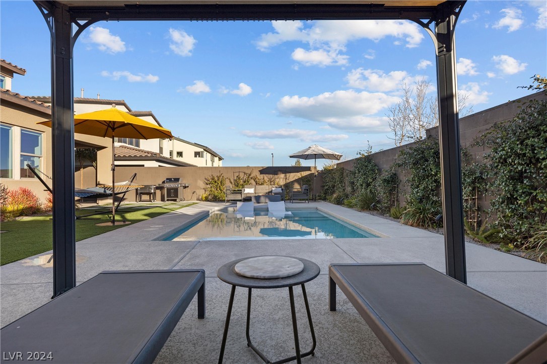 10309 Sierra Skye Avenue