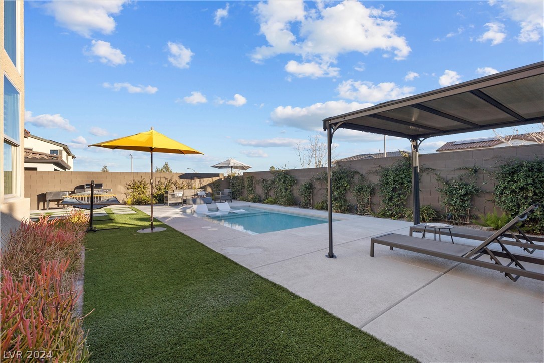 10309 Sierra Skye Avenue