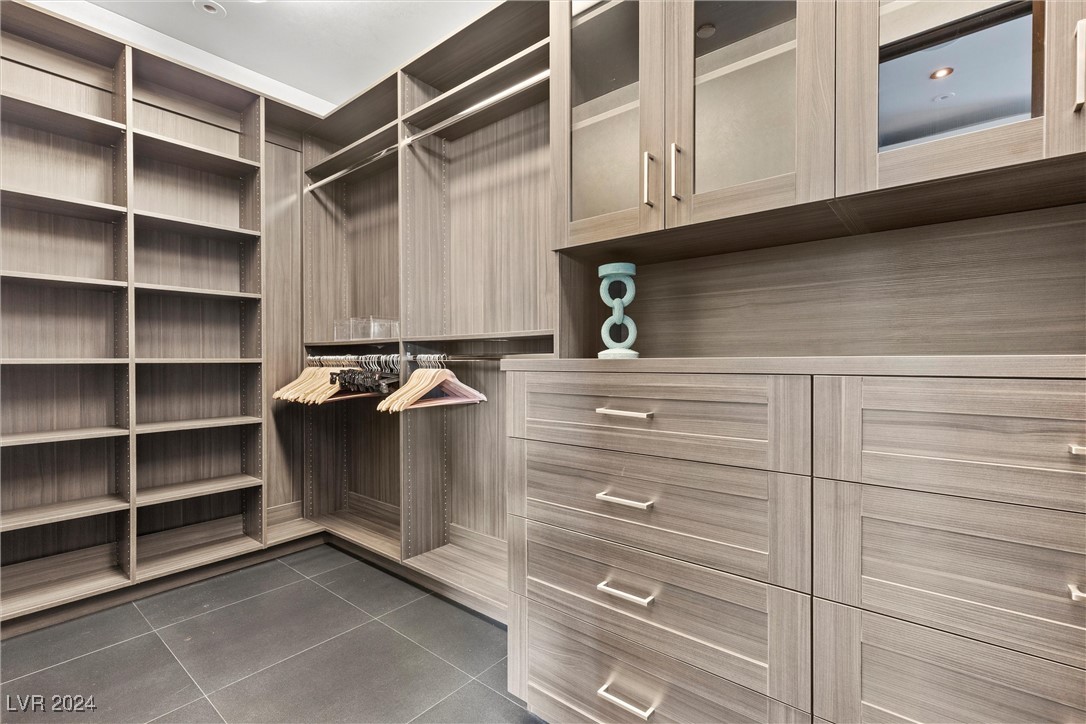 11 Anthem Pointe Court