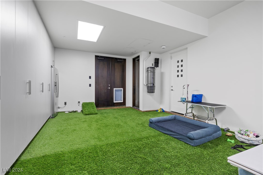 11 Anthem Pointe Court