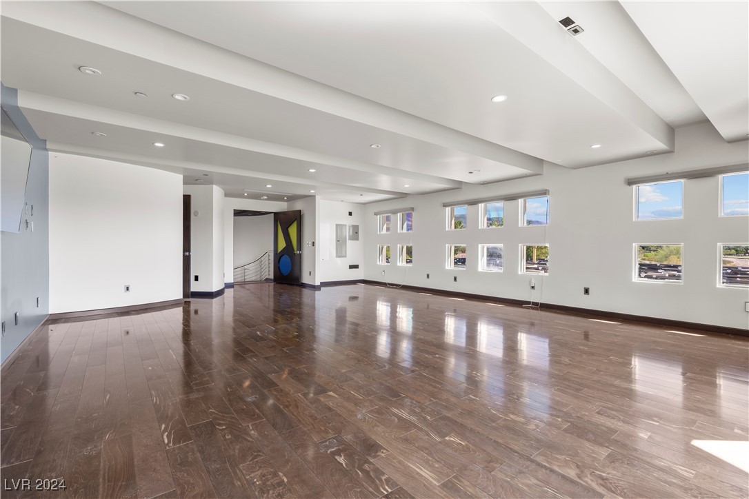 11 Anthem Pointe Court