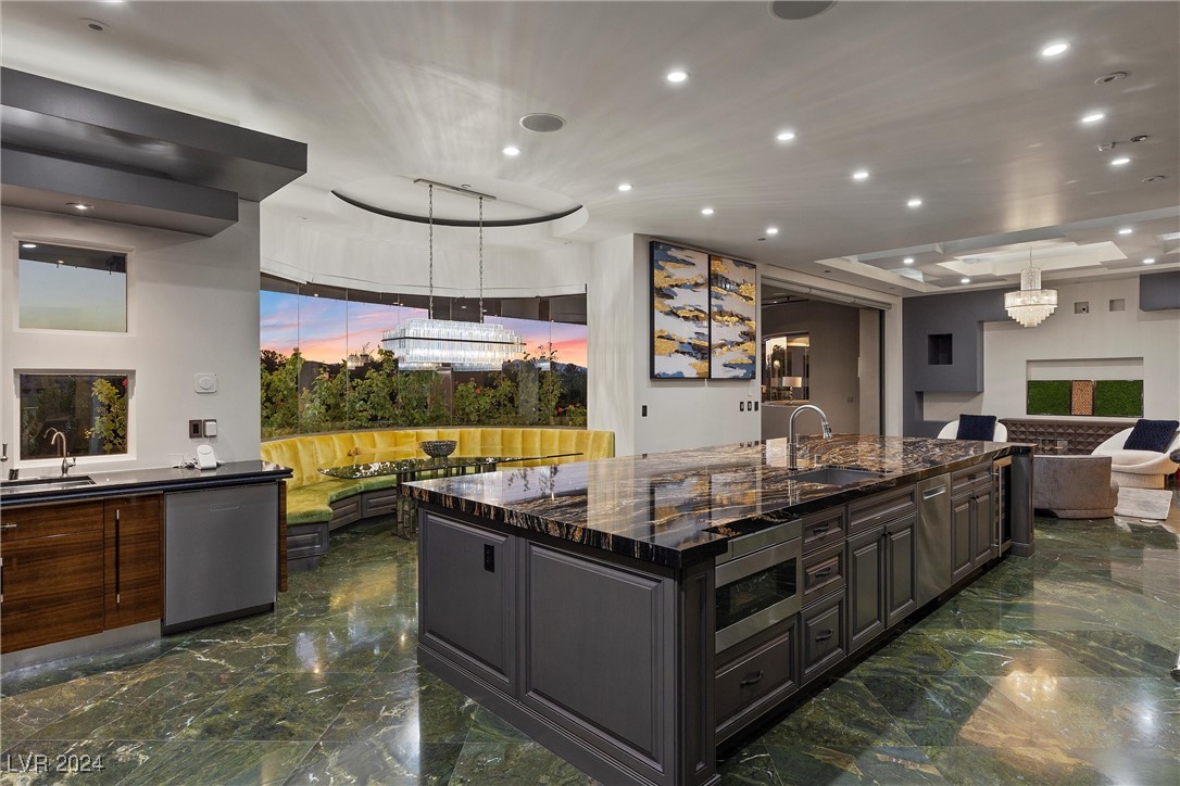 11 Anthem Pointe Court