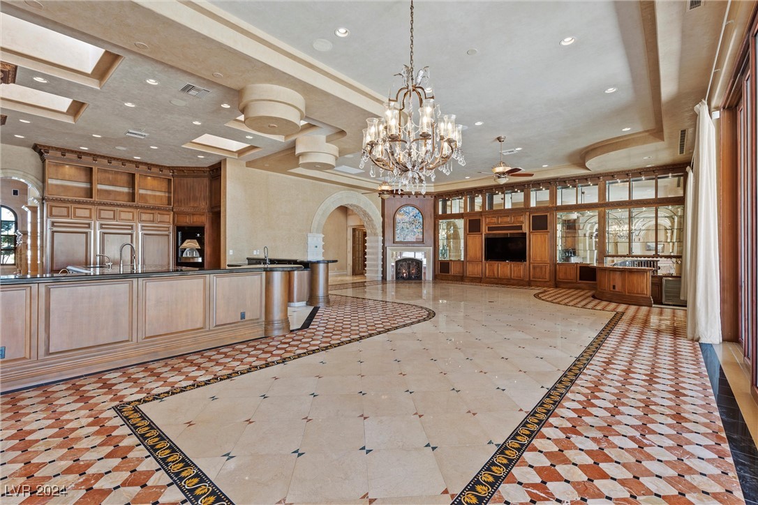 9409 Kings Gate Court