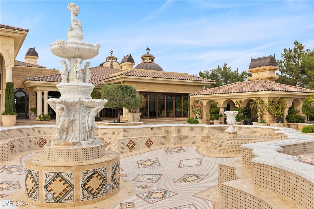 9409 Kings Gate Court