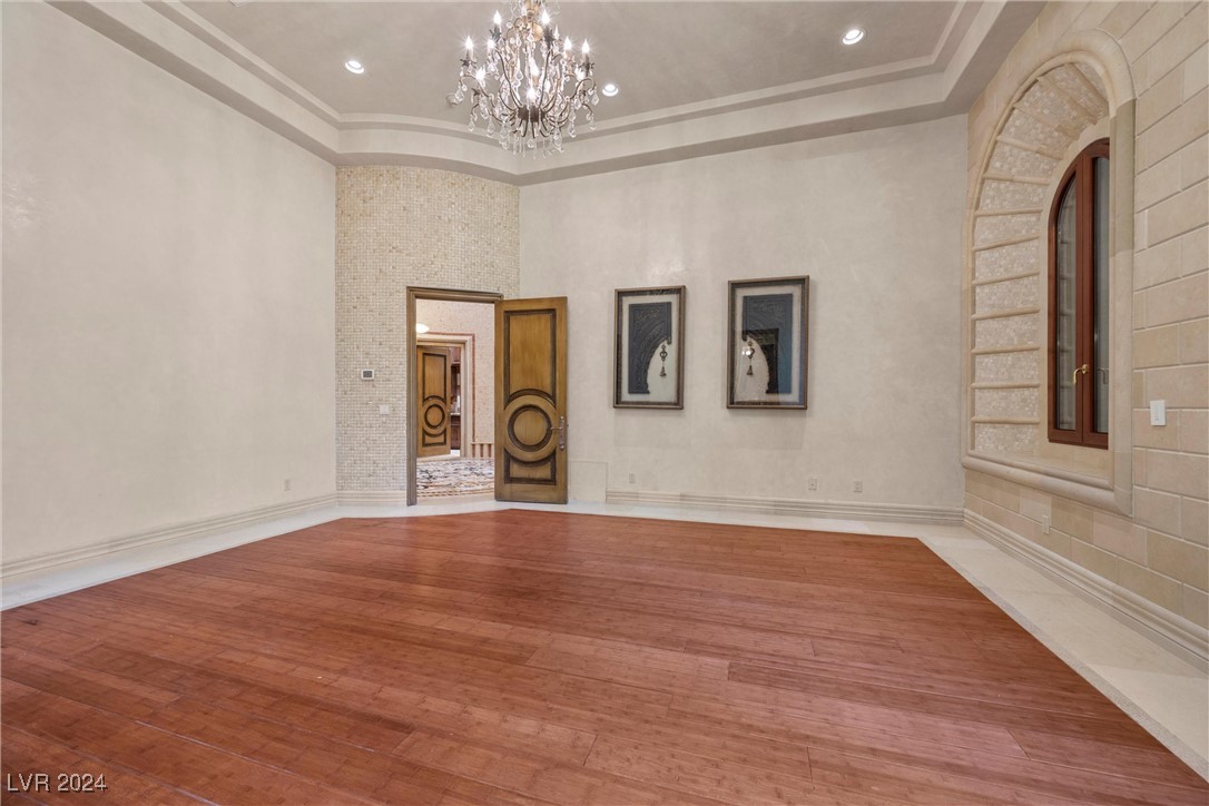 9409 Kings Gate Court