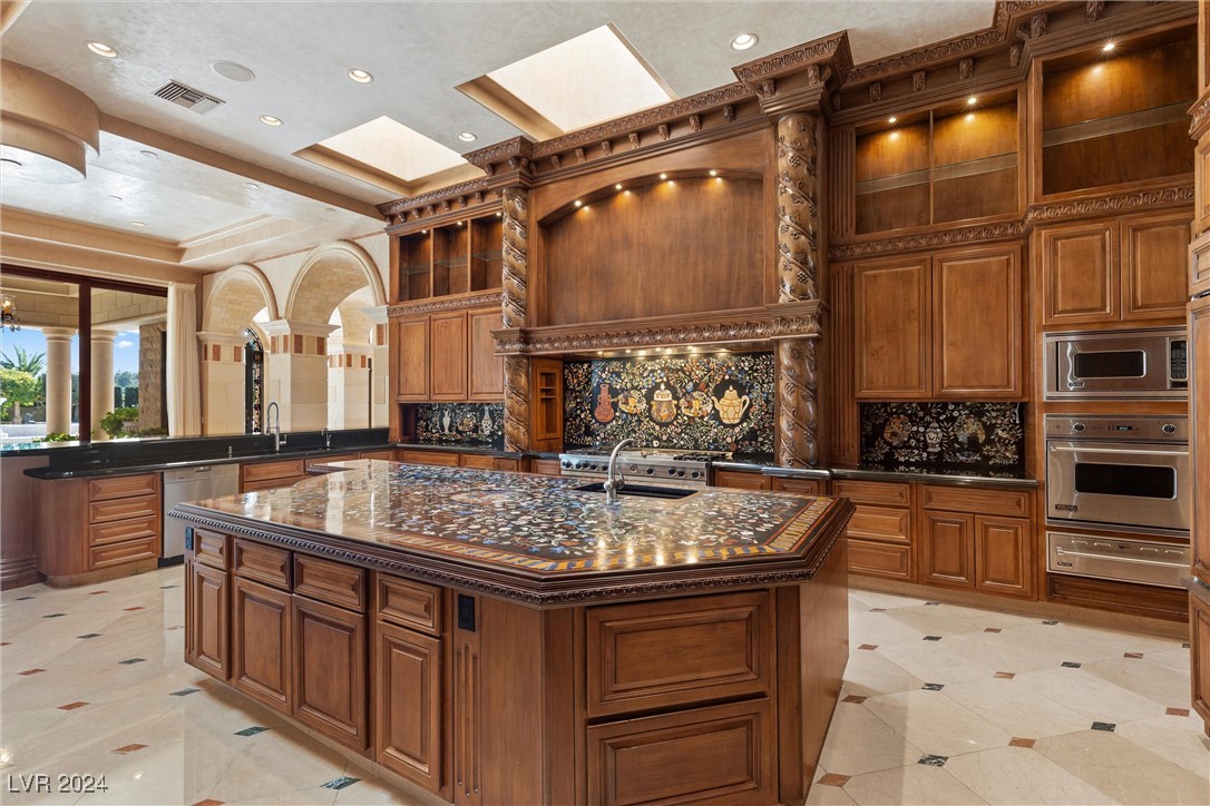 9409 Kings Gate Court