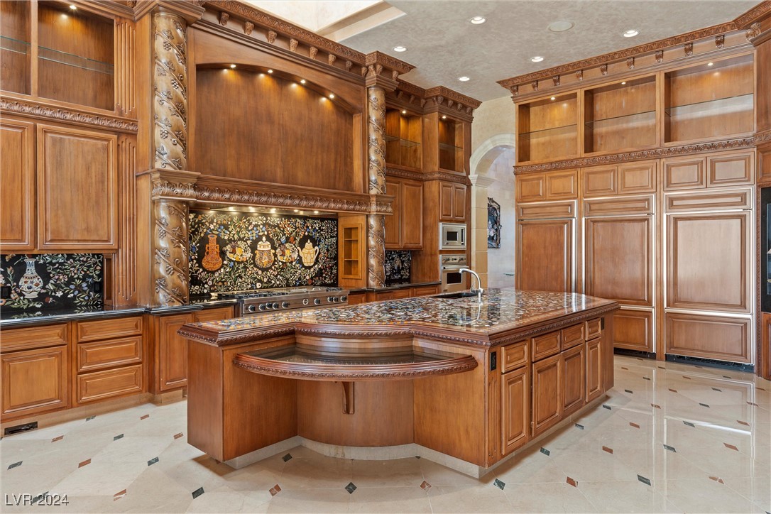 9409 Kings Gate Court