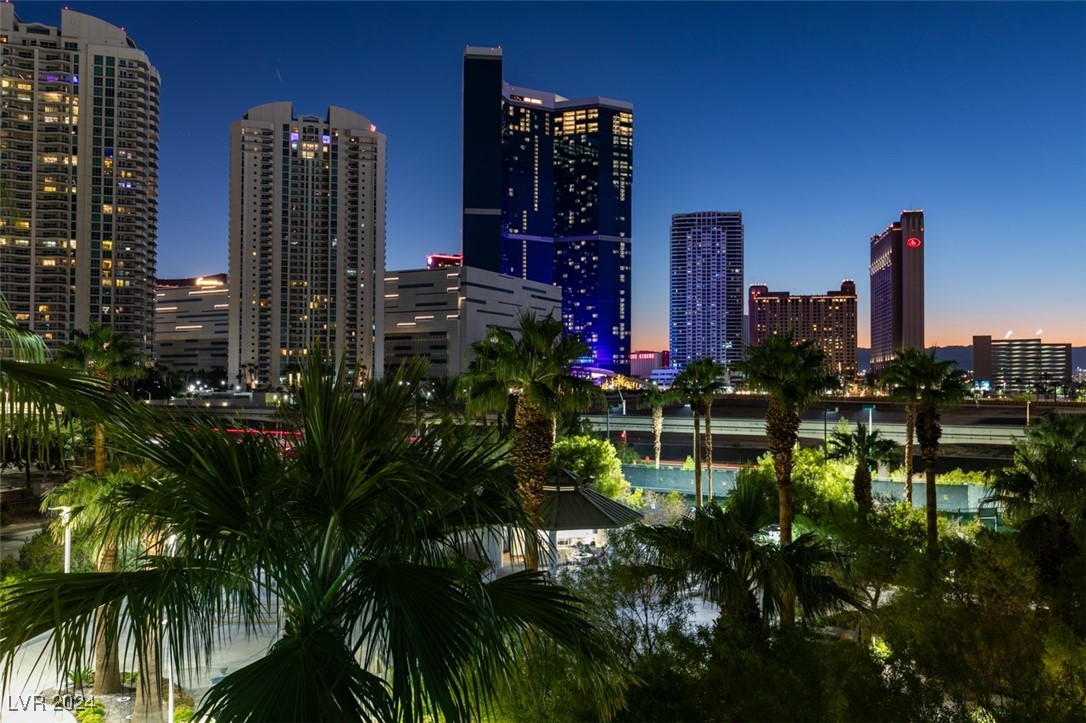 222 Karen Avenue 305