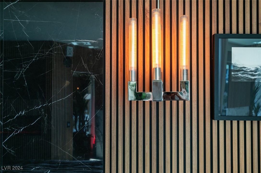 222 Karen Avenue 305