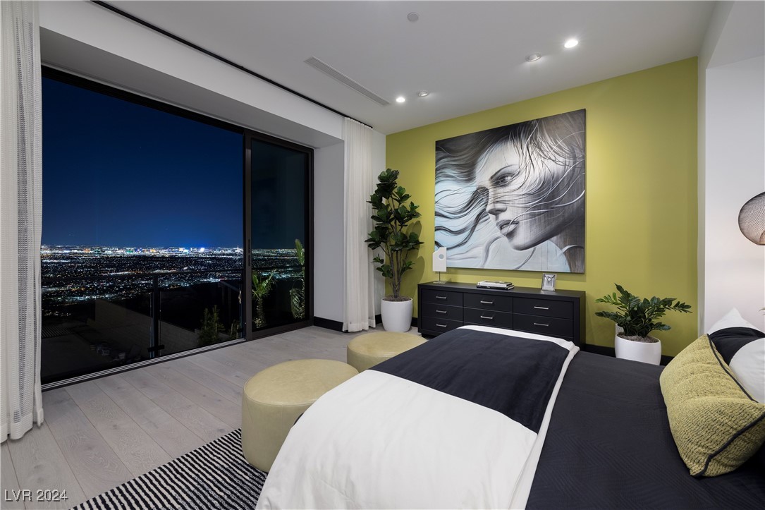 563 Overlook Rim Drive