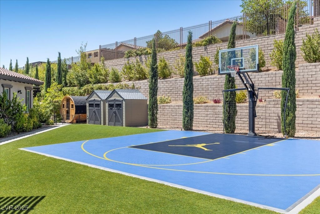 12119 Castilla Rain Avenue