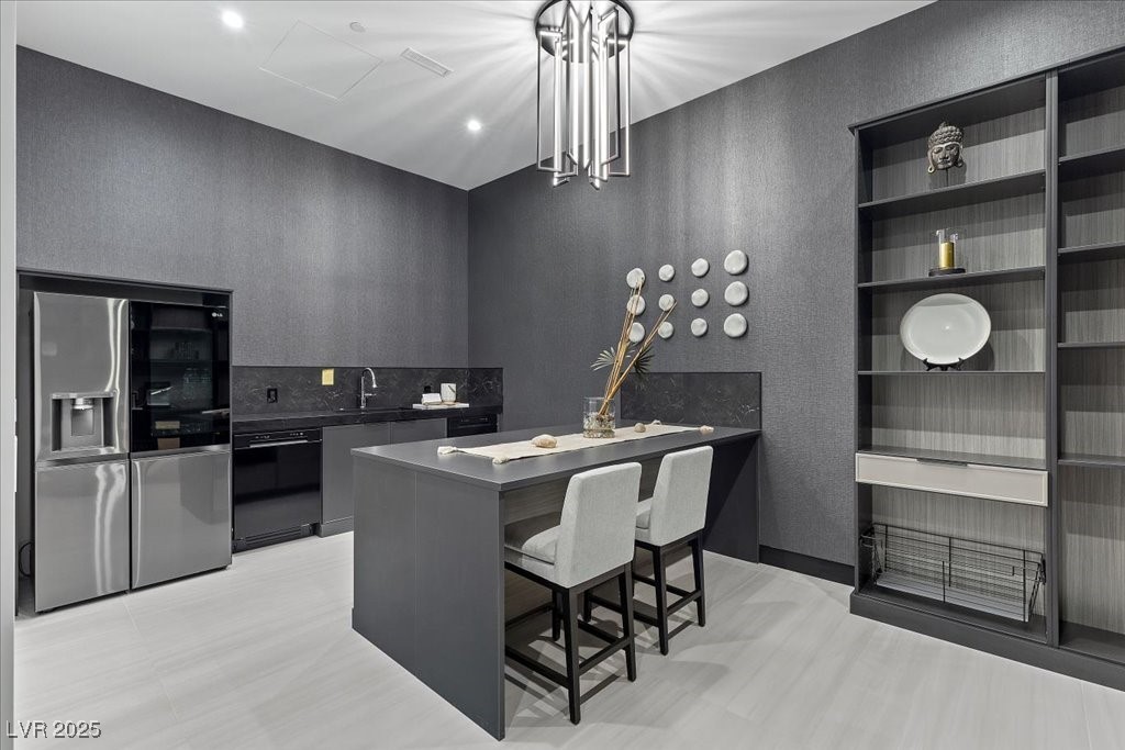 38 Skybird Court