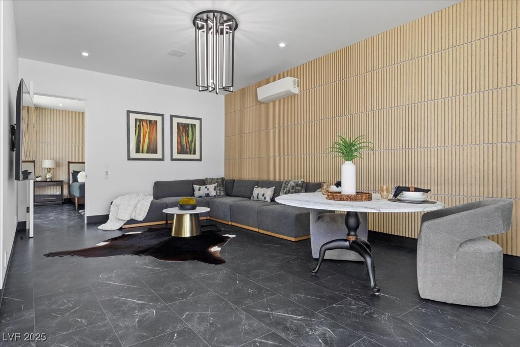 38 Skybird Court