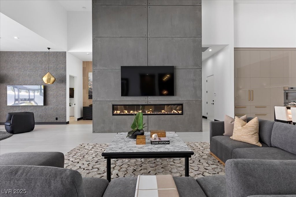 38 Skybird Court