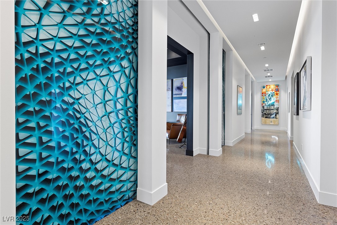 11 Cloud Chaser Boulevard