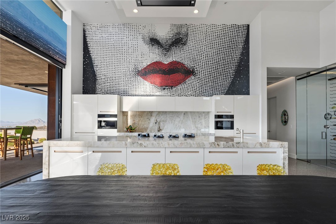 11 Cloud Chaser Boulevard