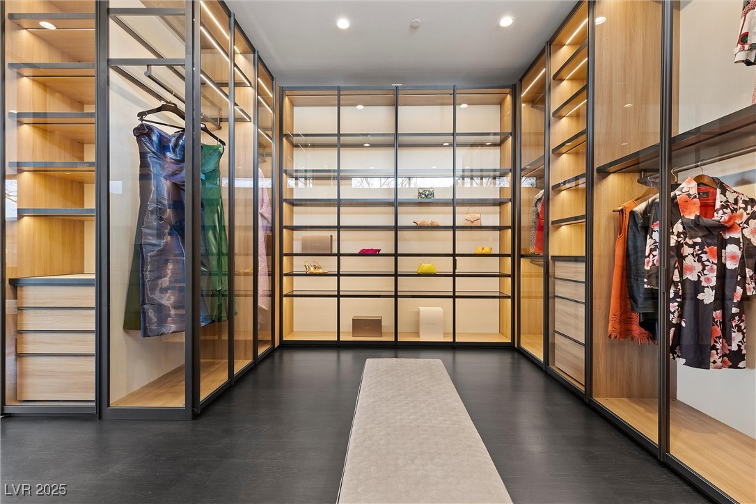 11 Cloud Chaser Boulevard