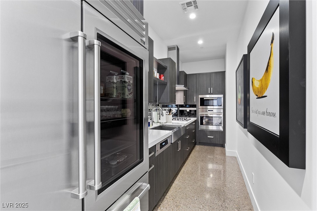 11 Cloud Chaser Boulevard