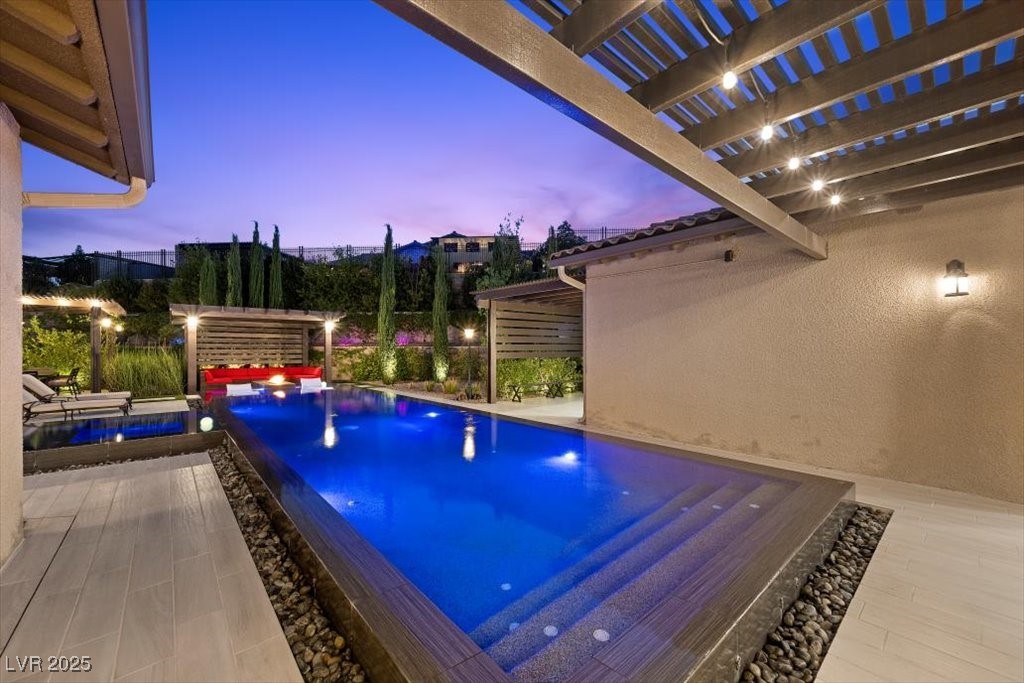 12119 Castilla Rain Avenue