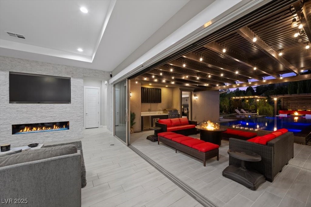 12119 Castilla Rain Avenue