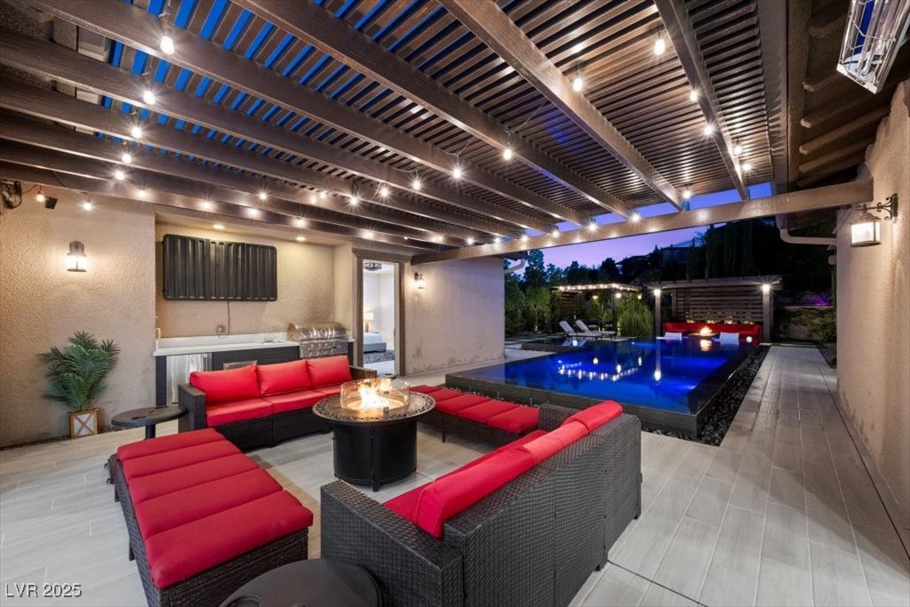 12119 Castilla Rain Avenue