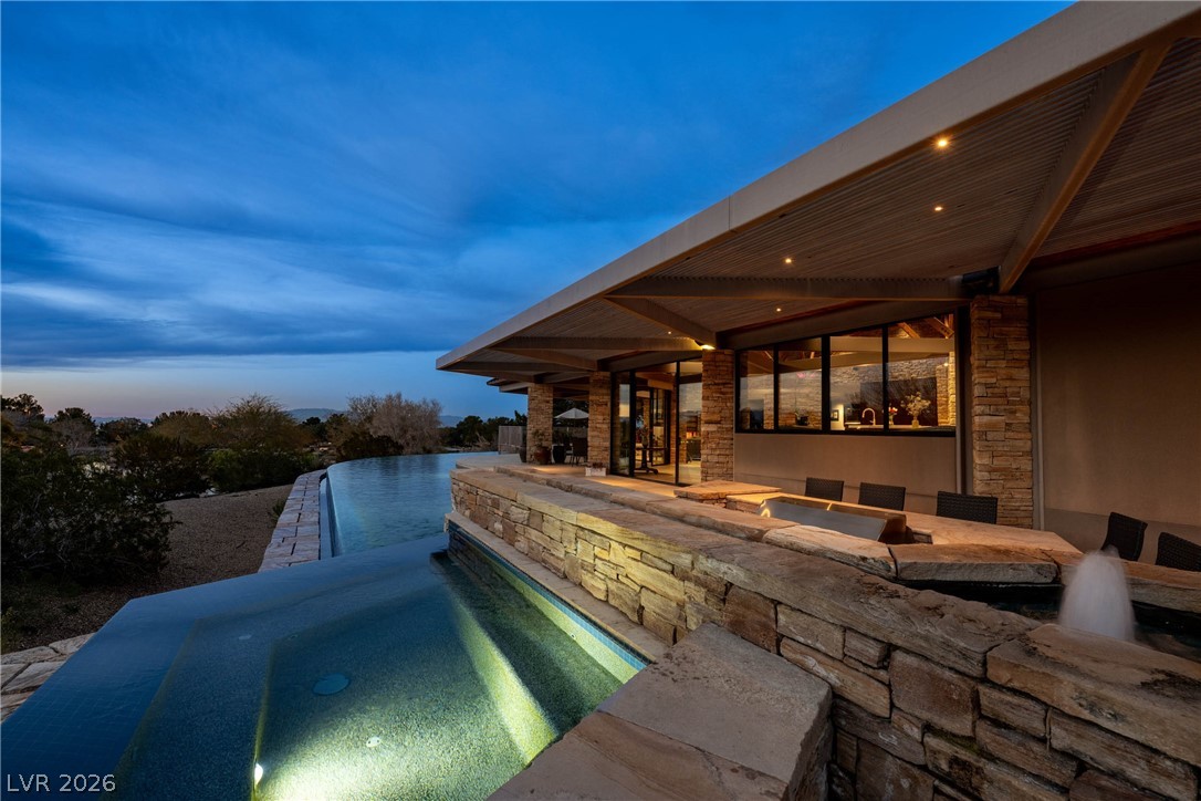 3 Anthem Pointe Court