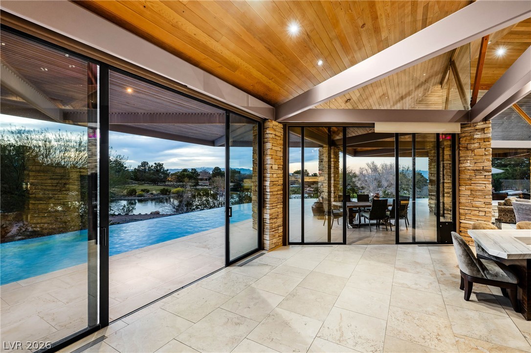 3 Anthem Pointe Court