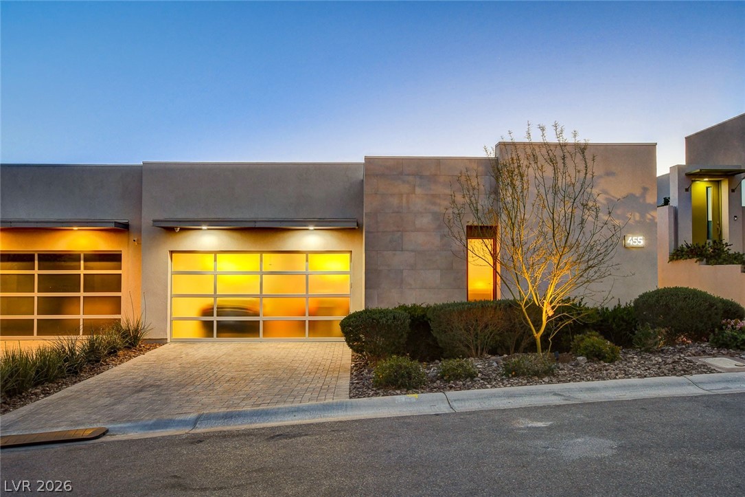 455 Tranquil Peak Court