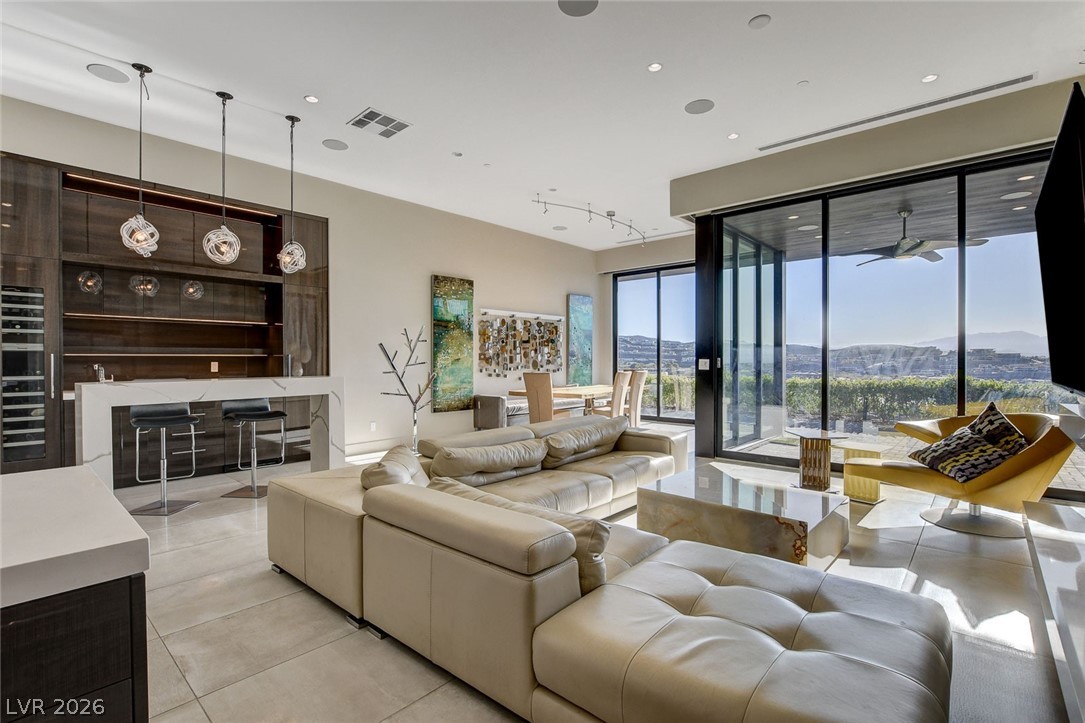 455 Tranquil Peak Court