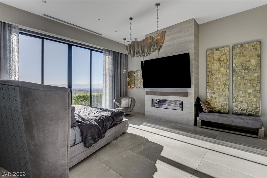 455 Tranquil Peak Court