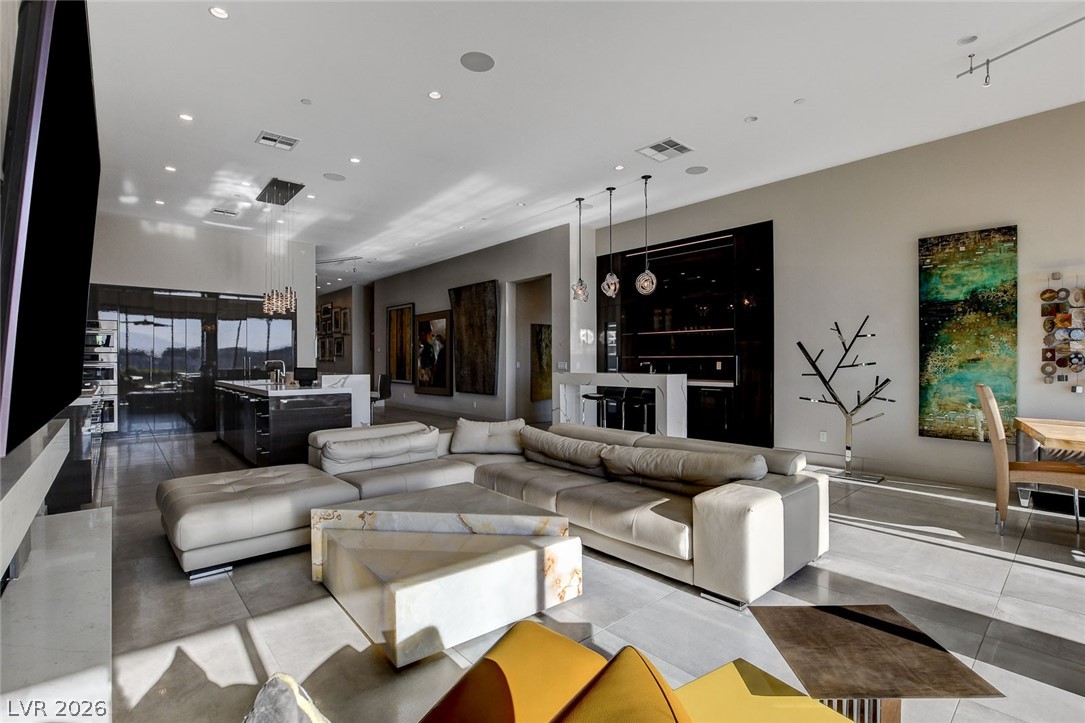 455 Tranquil Peak Court