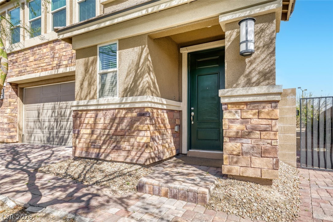 824 Elmstone Place