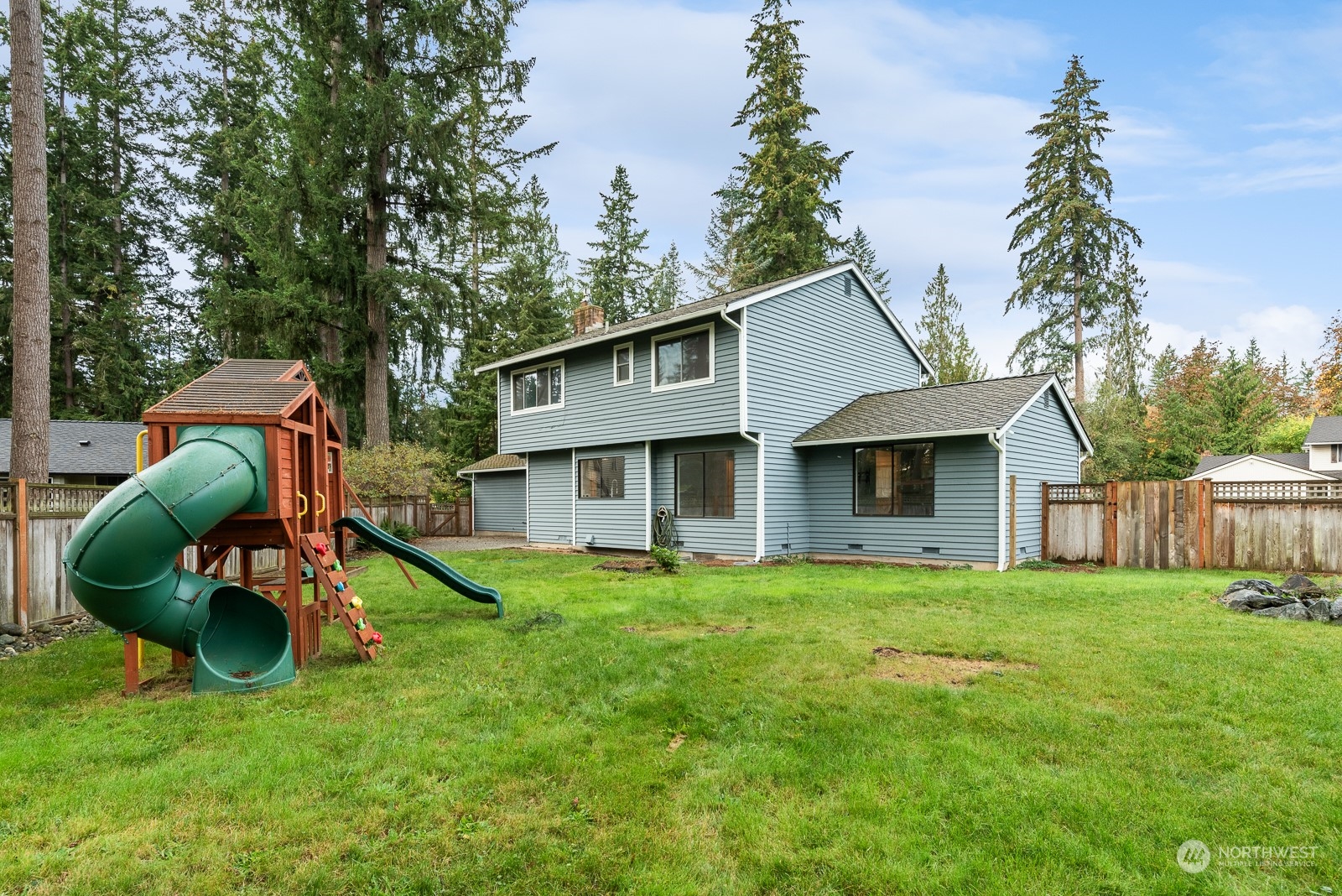 10509 38th Avenue NE