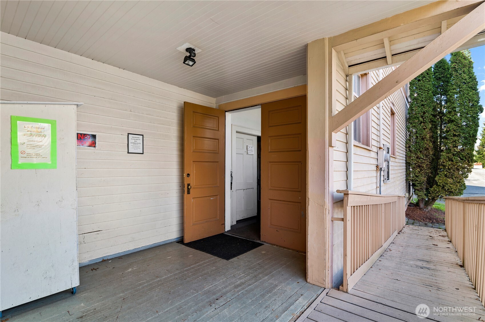 602 S 3rd Street