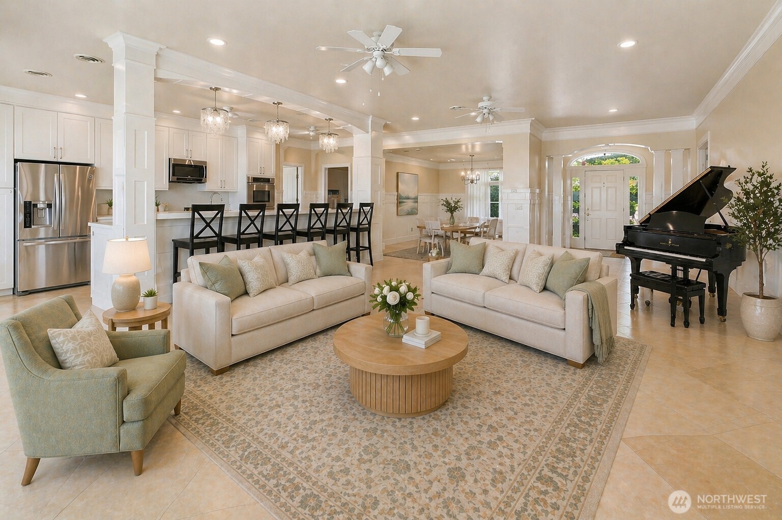 838 Gladstone Drive