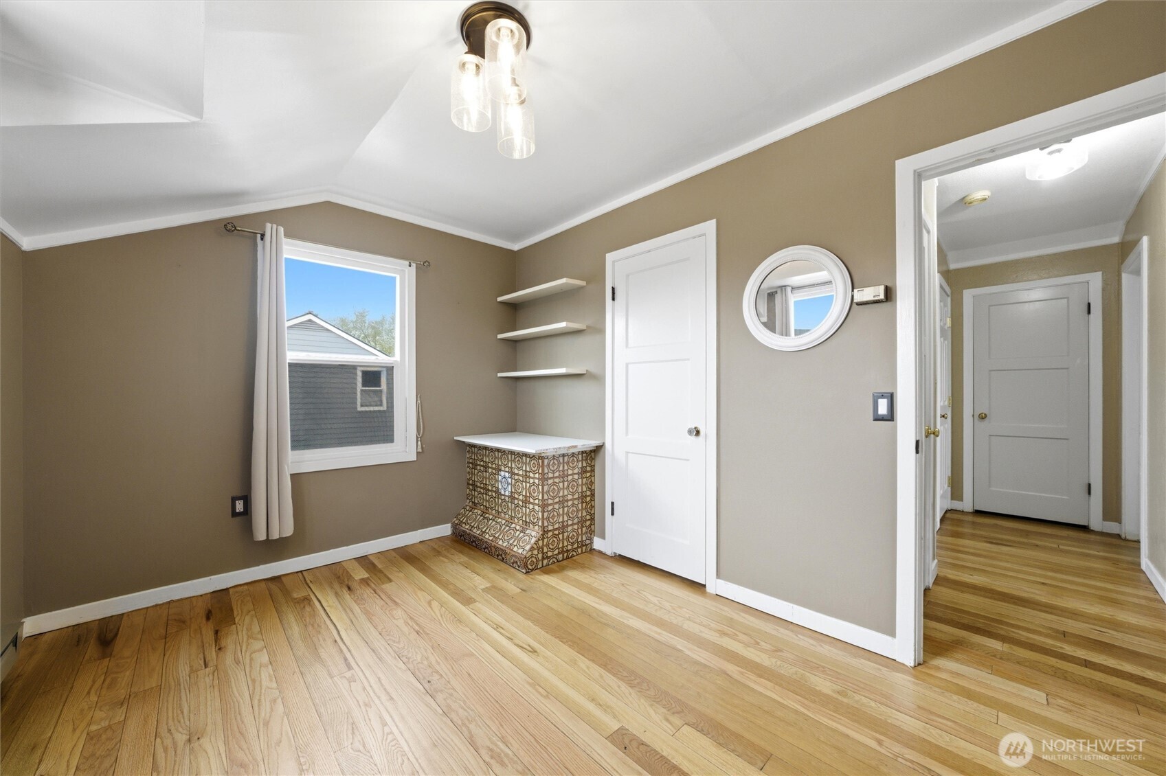 90 Van Giesen Street