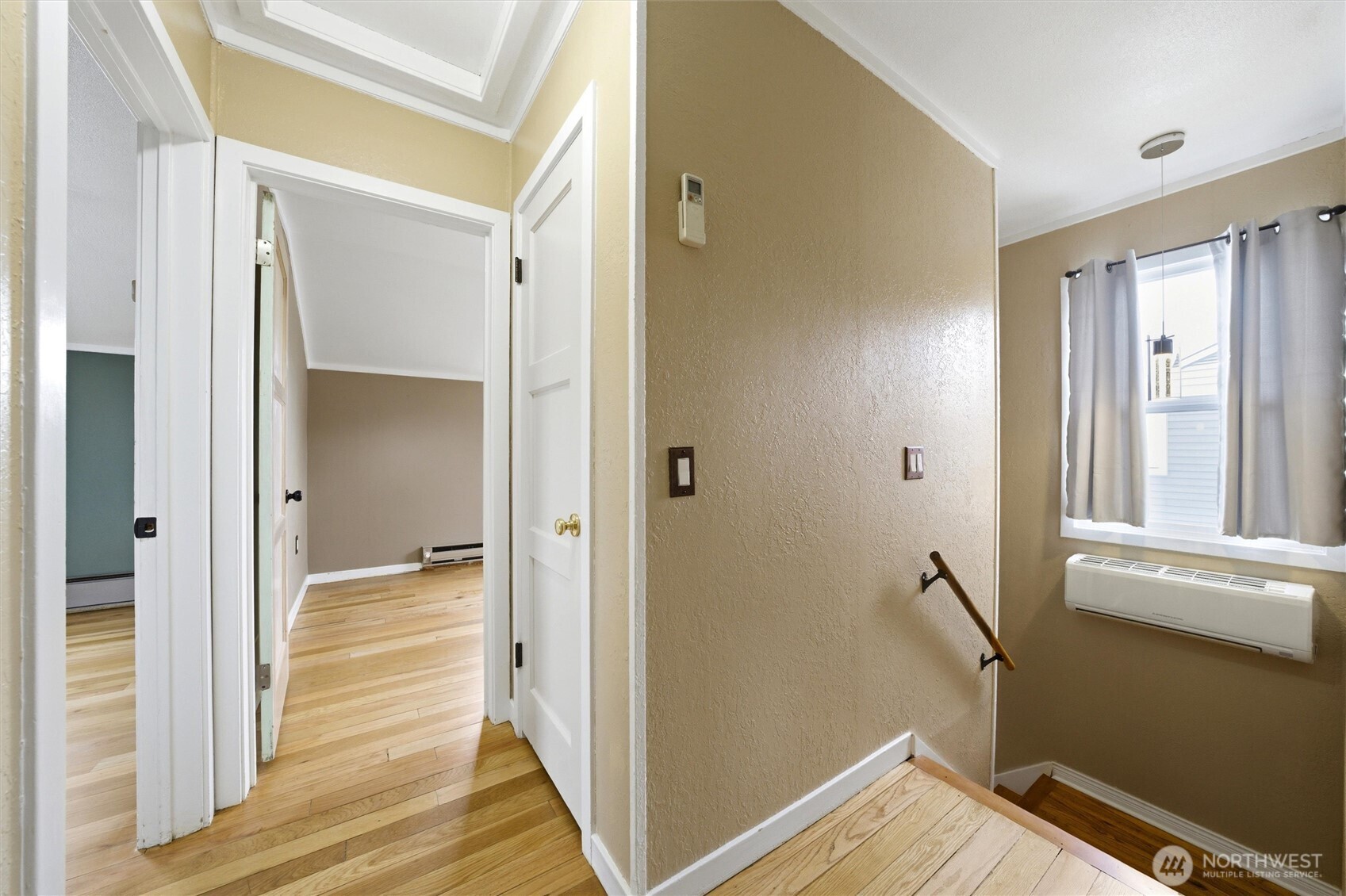 90 Van Giesen Street