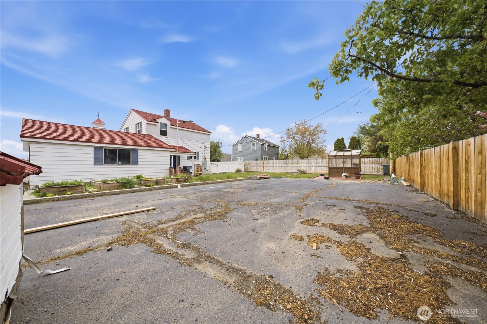 90 Van Giesen Street