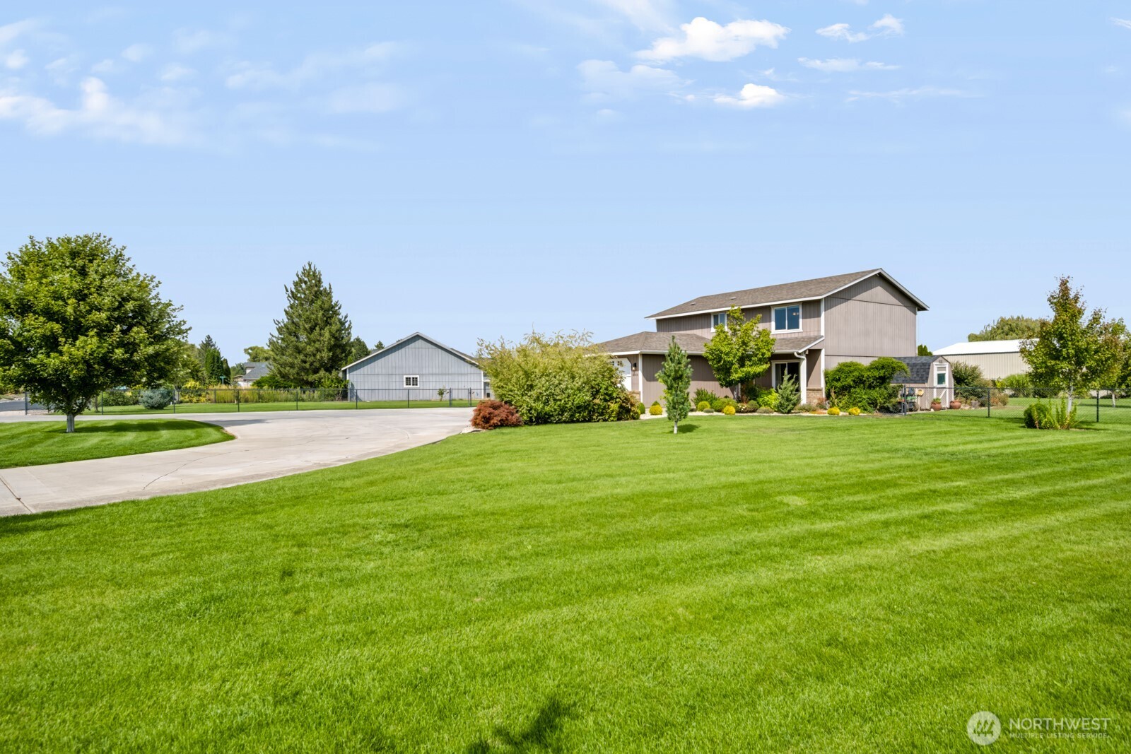 3145 Snow Goose Road NE