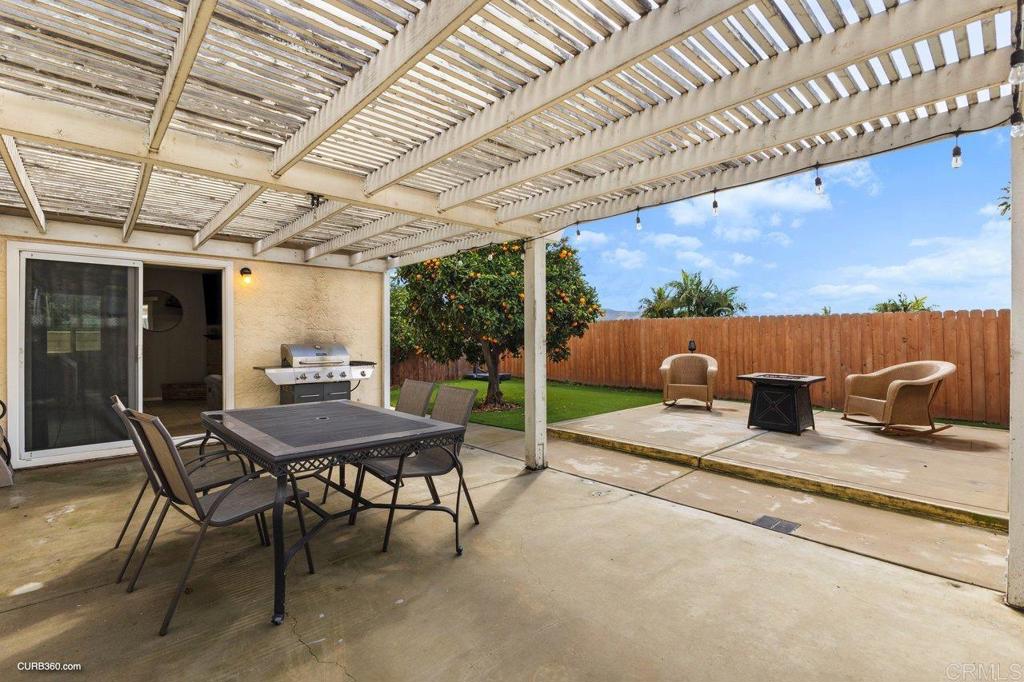 3633 La Mirada Drive