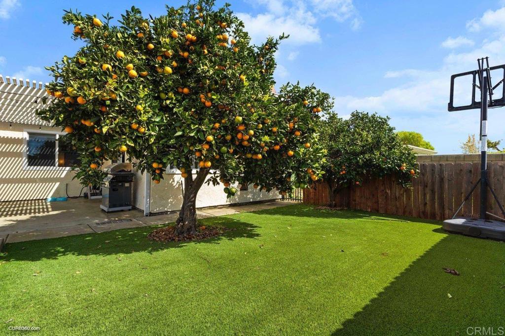 3633 La Mirada Drive