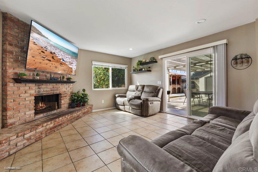 3633 La Mirada Drive