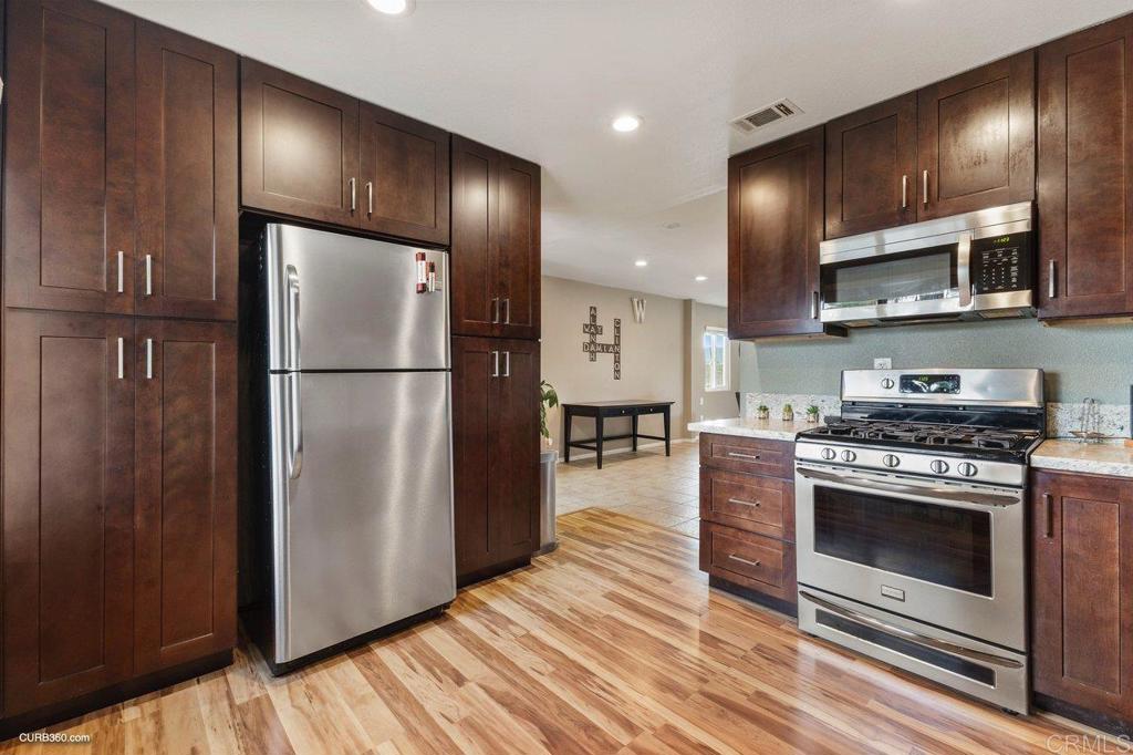 3633 La Mirada Drive