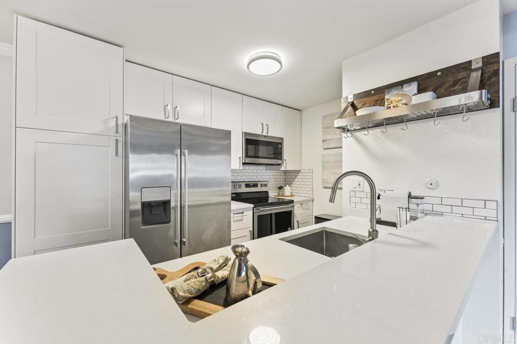 9169 Village Glen Drive #255