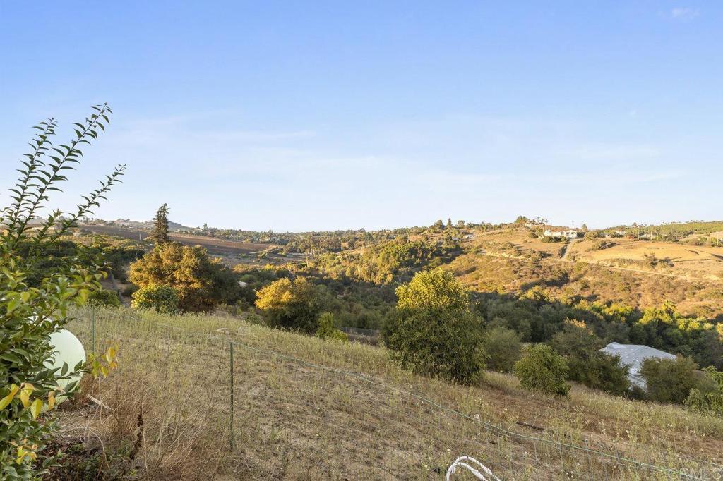 6412 Lago Grande Drive