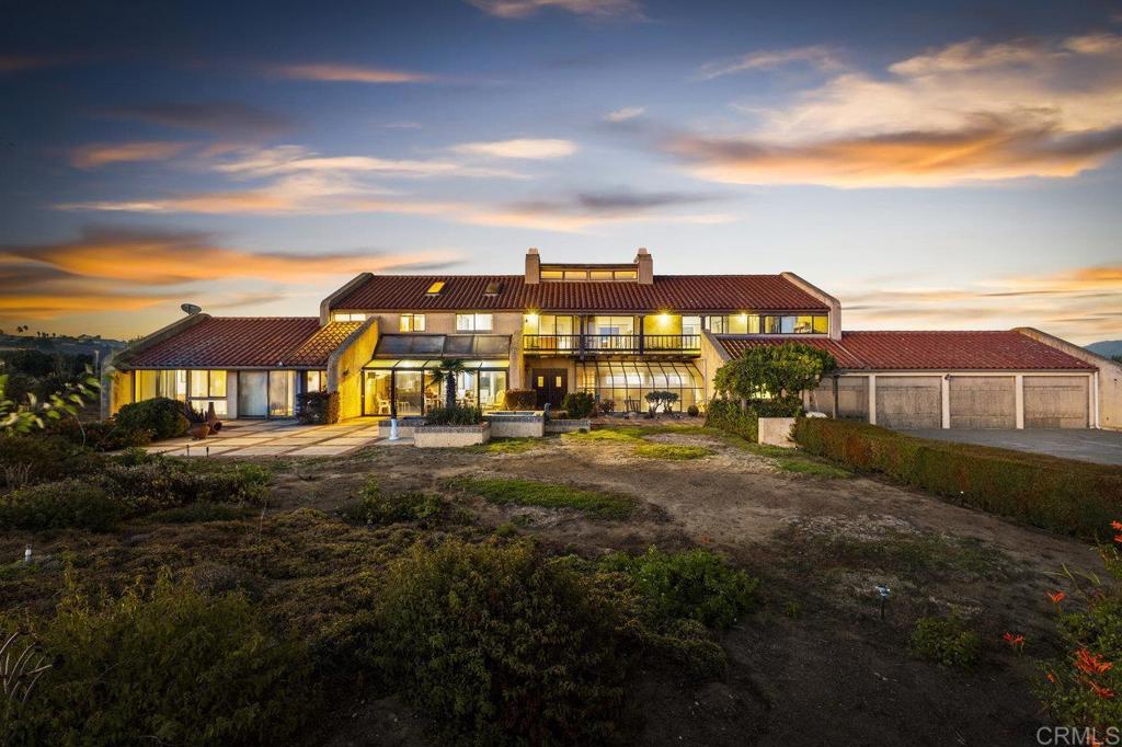 6412 Lago Grande Drive