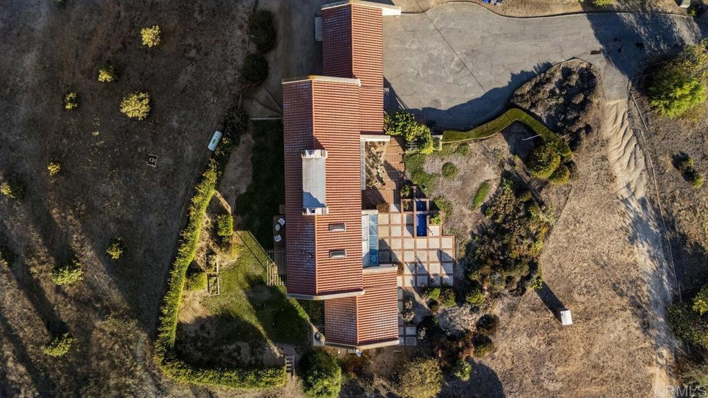 6412 Lago Grande Drive